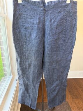 Women's Chambray Capri Pants in Denim Blue